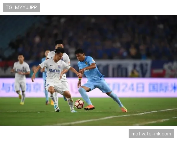 上海申花稳步提升荣膺进步奖,展现蓬勃向上新气象 上海申花稳步提升荣膺进步奖,展现蓬勃向上新气象