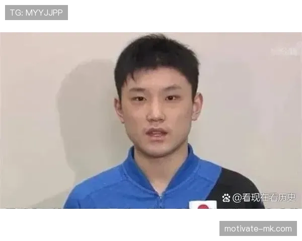 张本智和家的冰箱里塞满了能量饮料，训练完直接对瓶吹